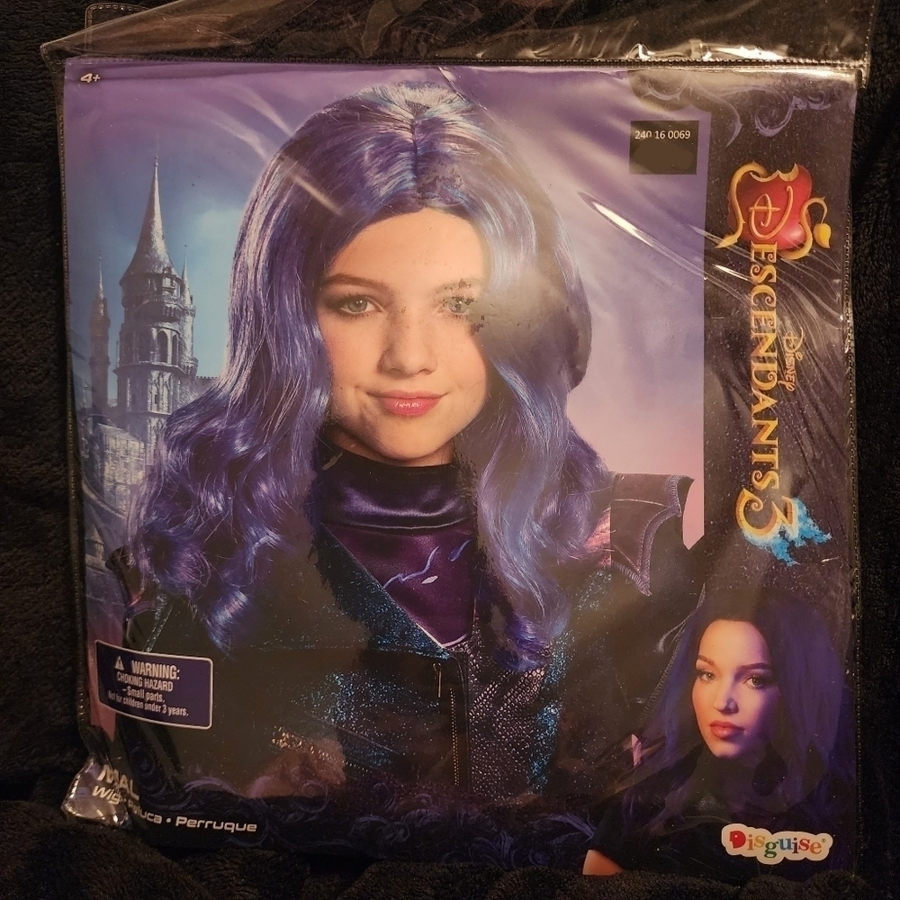 Disney Descendants 3 Mal Wig Purple Blue Girl's One Size OS Halloween Costume